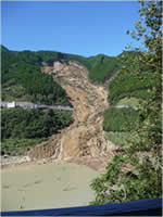 平成23年台風第12号による土砂災害の様子